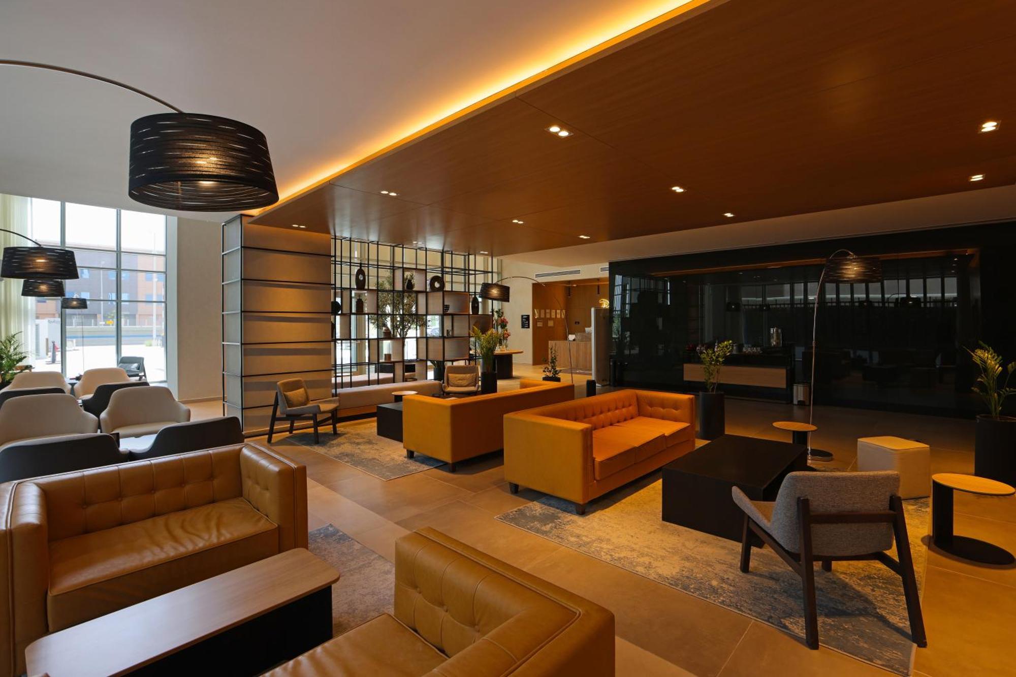 Radisson Hotel & Residence Riyadh Olaya Esterno foto